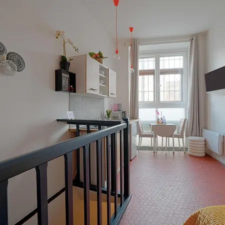 Apartament Pillage Moulin Rouge *