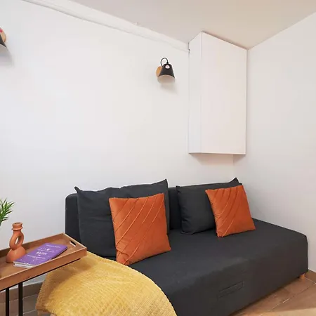 Pillage Moulin Rouge Appartement Paris